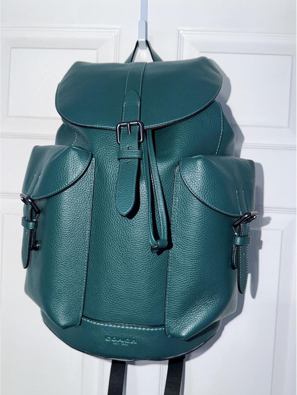 Coach Men's Warner Backpack in Pebbled Leather Green